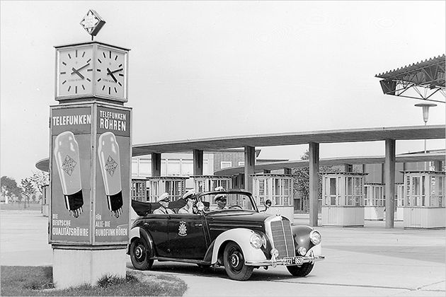 Razzia! Historische Polizeiautos im Audi-Museum als Bildergalerie