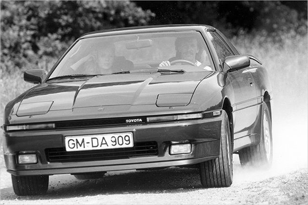 Augen auf: Die schönsten Autos mit Klappscheinwerfern