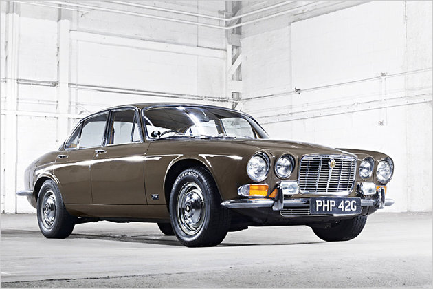Die schönsten englischen Autos aller Zeiten in einer Galerie