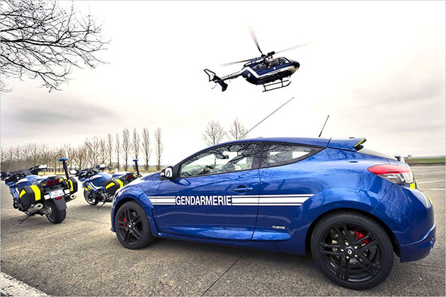 Bugatti, Ferrari, McLaren und Lamborghini auf Streife: Die stärksten Polizeiautos der Welt
