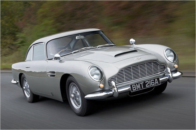 Die Autos von 007