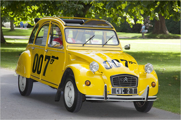 Die Autos von 007