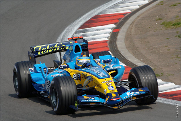 Renault-Motorsportmodelle auf der Retromobile 2016