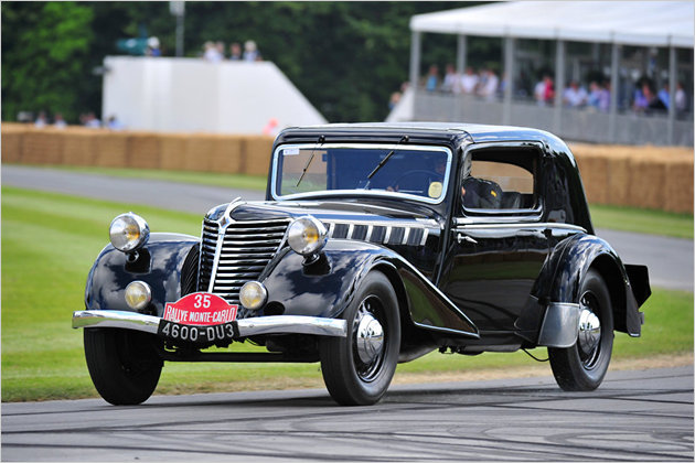 Renault-Motorsportmodelle auf der Retromobile 2016