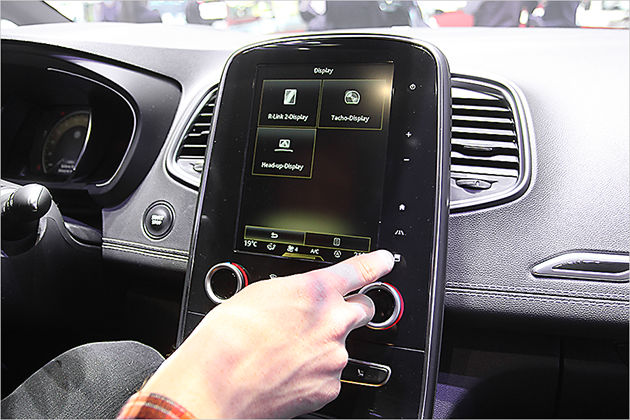 Renault Scénic (2016) auf den Genfer Autosalon: Sitzprobe in dem kompakten Crossover-Van