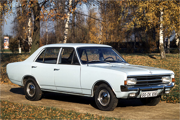 Von BMW bis zum VW Golf III: Die Auto-Geburtstage 2016