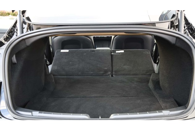 Tesla Model 3 RWD Standard