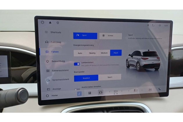 Geely E2 2026 der Sportmodus in Kombination mit dem Lenkassistenten empfiehlt sich wegen der strafferen Lenkung
