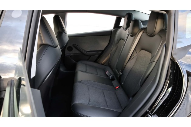 Tesla Model 3 RWD Standard