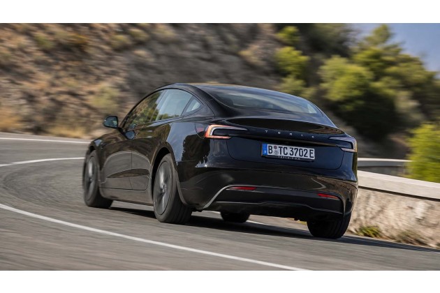 Tesla Model 3 RWD Standard