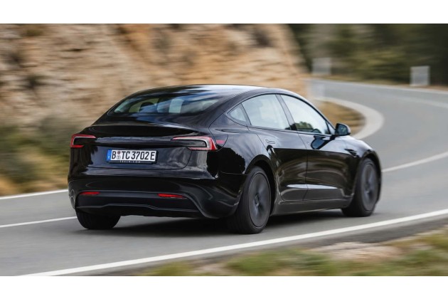Tesla Model 3 RWD Standard