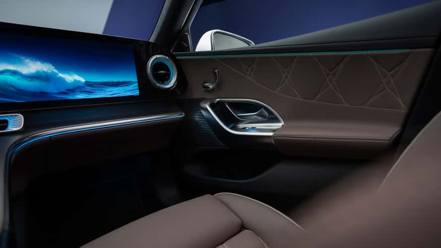 Mercedes C 400 4Matic EQ (2026)