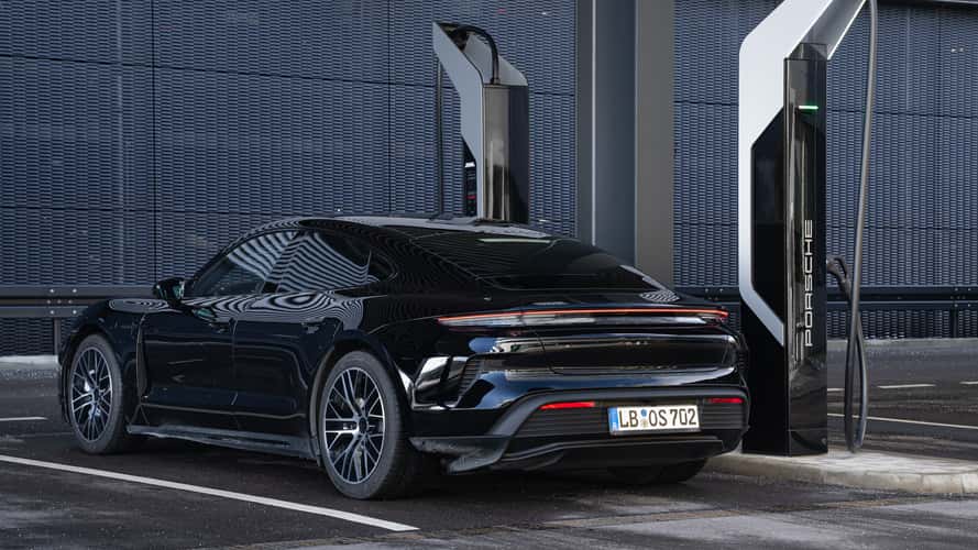 Porsche Taycan (2024)