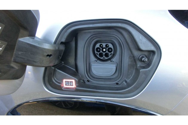Peugeot E 208 2019