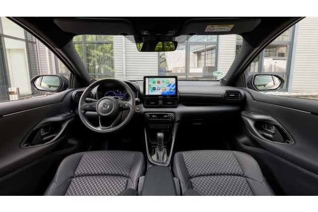 Mazda 2 Hybrid 2026 in Fern Green im Test
