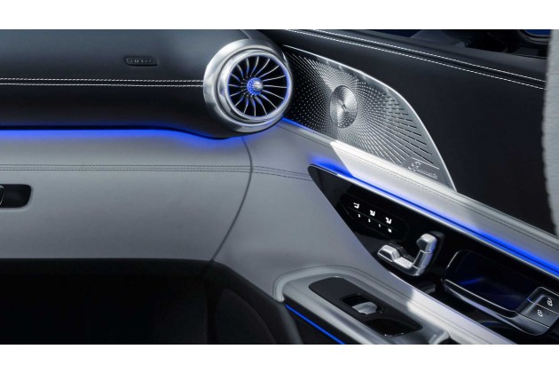 2022 Mercedes AMG SL Interior