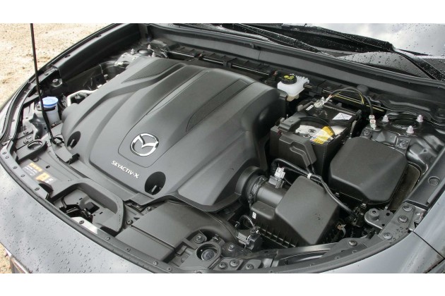 Mazda CX 30 Skyactiv X in Grau 2019