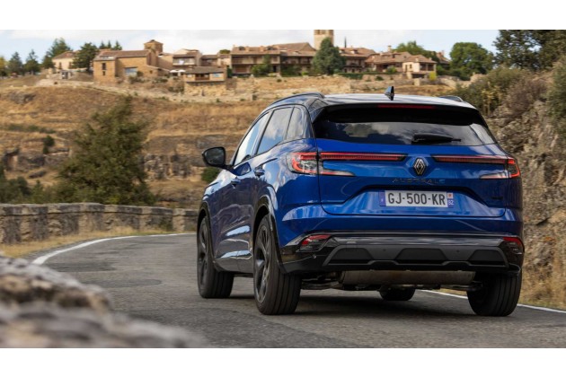 Renault Austral E TECH Full Hybrid 200 2022 im Test
