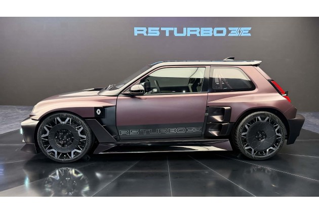 Renault 5 Turbo 3E 2026 auf dem Pariser Autosalon