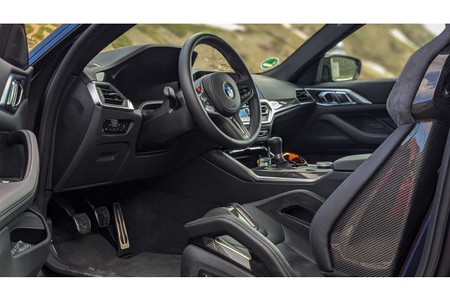 BMW M4 2021 Roadtrip