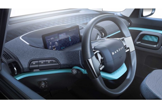 Baojun E300