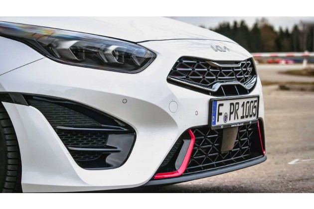 Kia Ceed 1.6 T GDI 2022 im Test