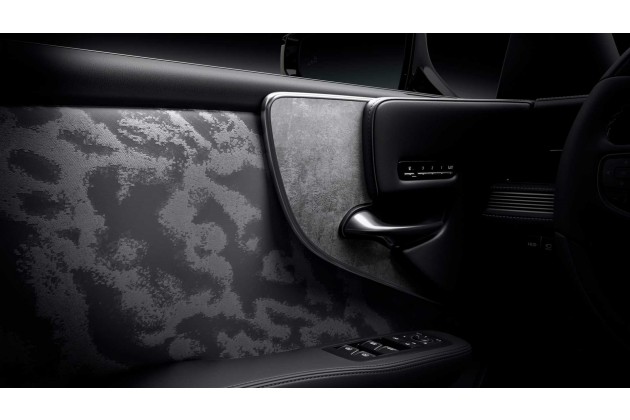Lexus LS Facelift 2021 Tür Innenverkleidung