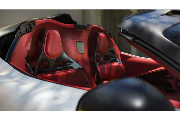 Aston Martin Valhalla Spider 2027