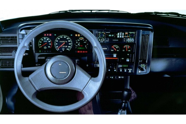 Volvo 480 1986 Plancia