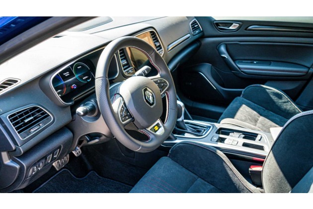 Renault Megane E Tech Plug in Hybrid 2021 La Prova