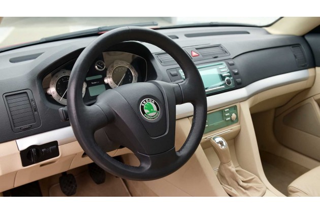Skoda Tudor 2002