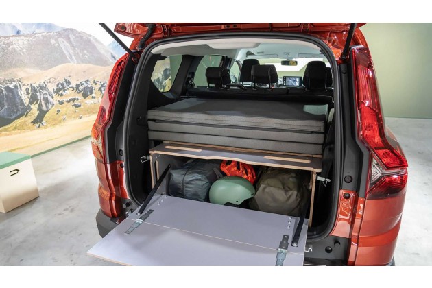 Dacia Jogger mit offiziellem Camping Kit 2023