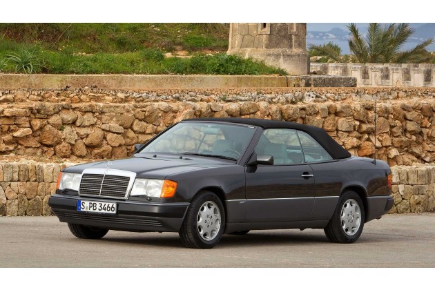 Mercedes Benz Cabriolets der Baureihe 124 haben 1991 Premiere