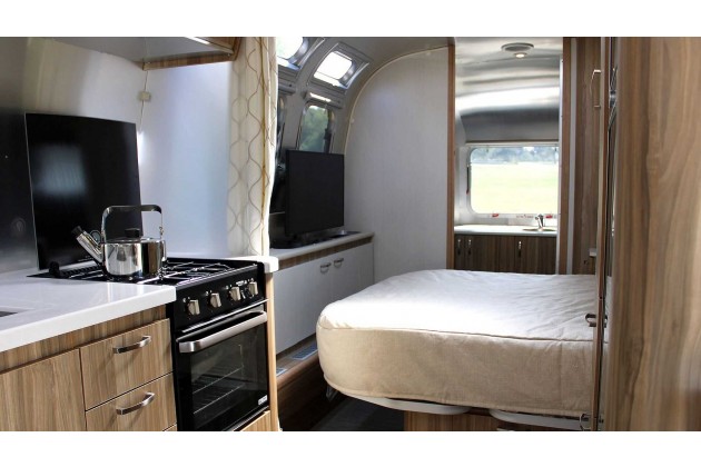Airstream International 25IB