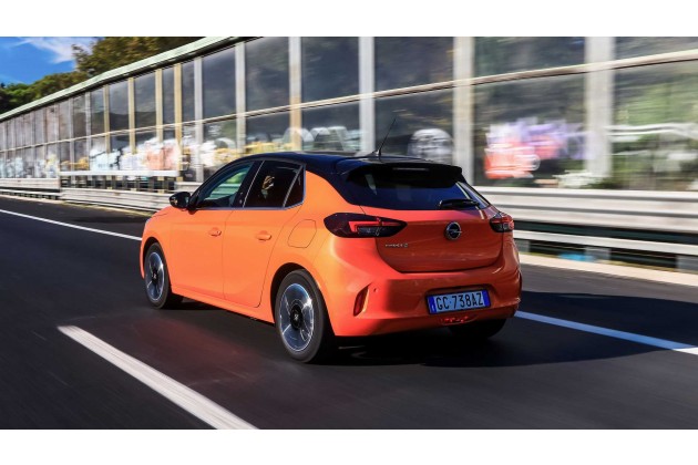 Opel Corsa E La Prova Del Garage Di Insideevs.it