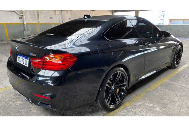 La BMW M4 di Diego Armando Maradona