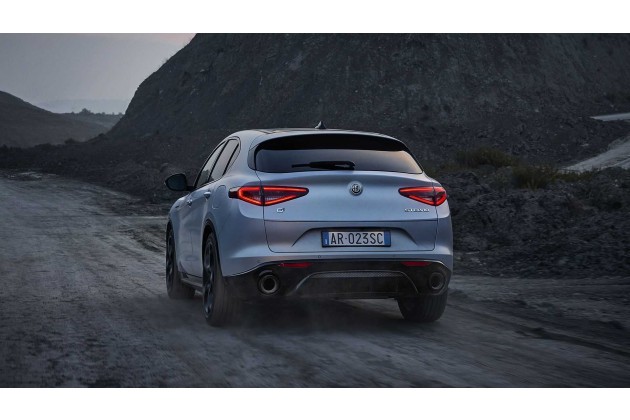 Alfa Romeo Stelvio 2023