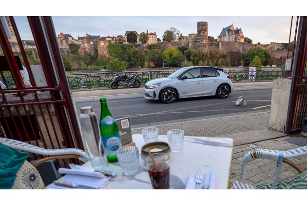 Opel Corsa GSE Roadtrip 2027