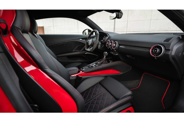 2021 Audi TTS Coupe Competition Plus