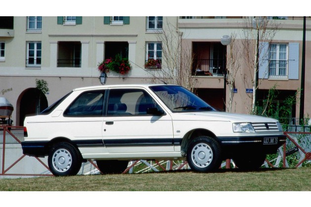 Peugeot 309