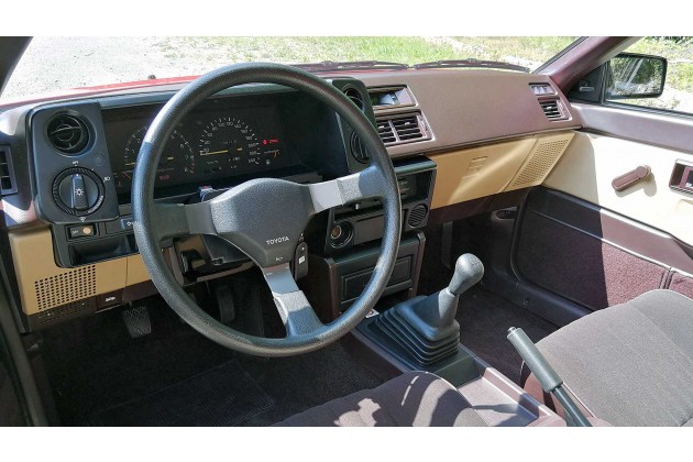 Toyota Corolla GT Twin Cam 16 AE86