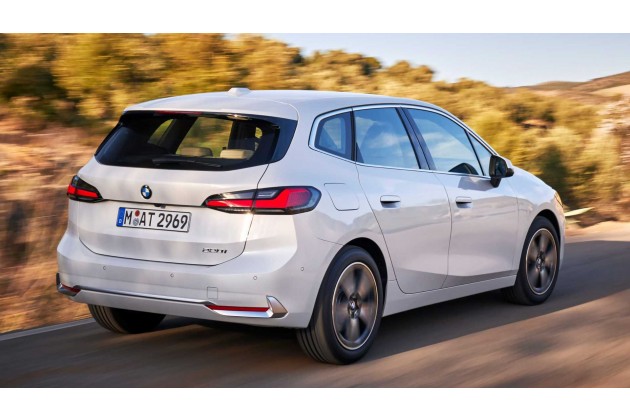 BMW 220i Active Tourer 2022 im Test