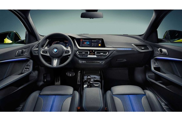 BMW M135i xDrive 2021