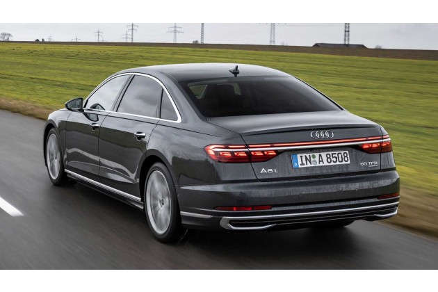 Audi A8 L 60 TFSI quattro 2022 im Test