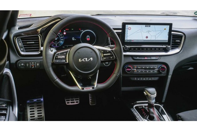 Kia Ceed 1.6 T GDI 2022 im Test
