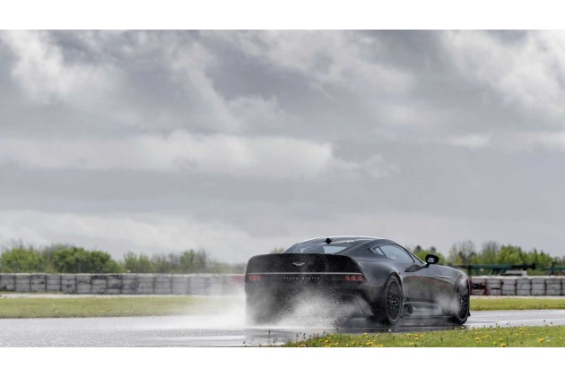 Aston Martin Victor Race Track