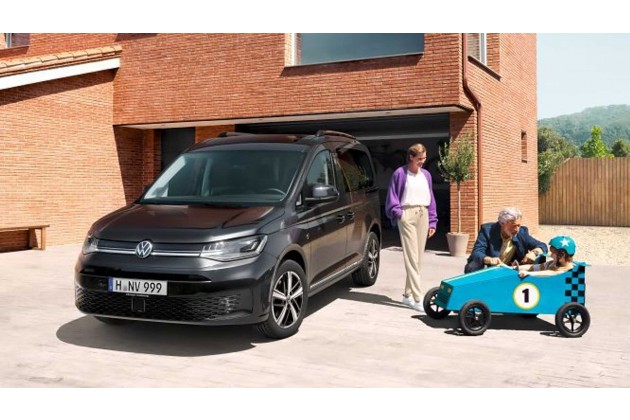 VW Caddy Dark Label