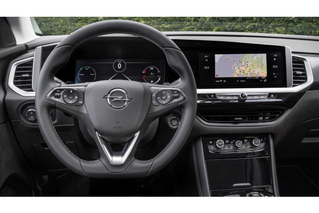 Opel Grandland Hybrid4 2021 im Test