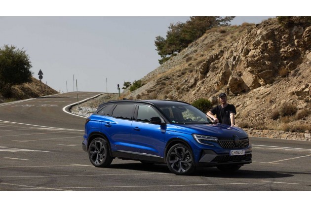Renault Austral E TECH Full Hybrid 200 2022 im Test