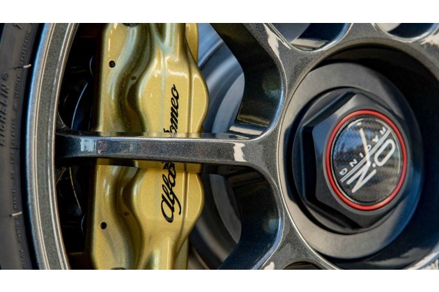 Alfa Romeo 156 GTAm L omaggio alla Giulia GTAm